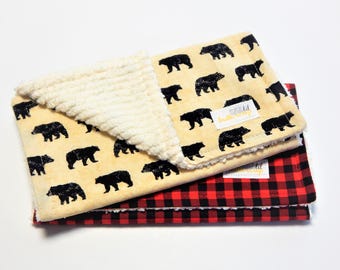 Burp Cloth set- Set of 2, black bear on beige w/red plaid, boy burp cloth set, girl burp cloth set, baby shower gift, bear burp cloths