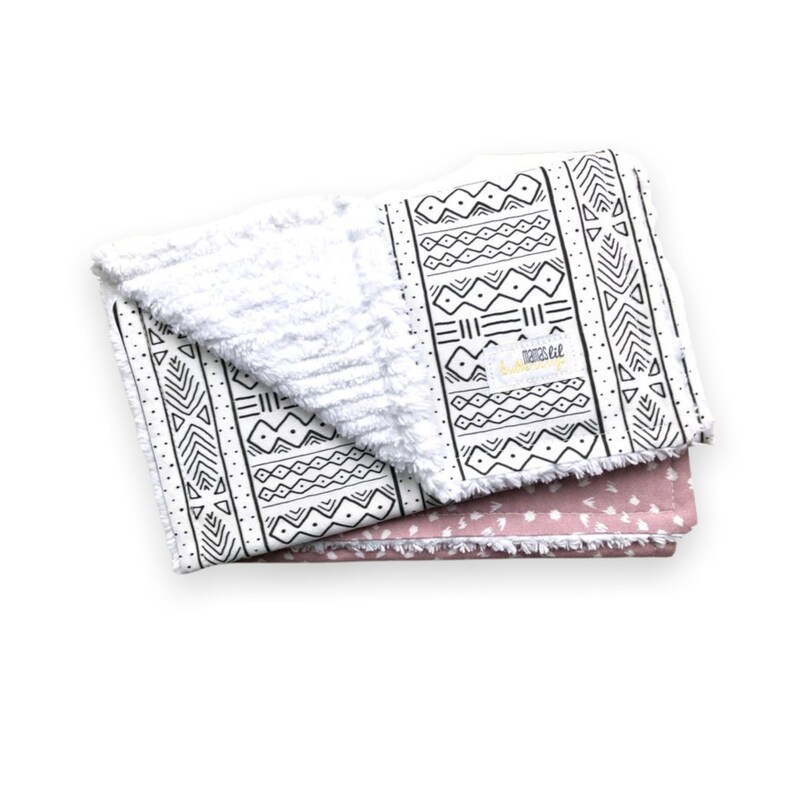 baby shower gift BOHO burp cloths mudcloth burp cloth Modern burp cloths girl burp cloths Mauve mudcloth burp set Girl Burp Cloth Set