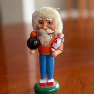 Vintage Holz Bowler Nussknacker Ornament mit Kunstpelz Bart