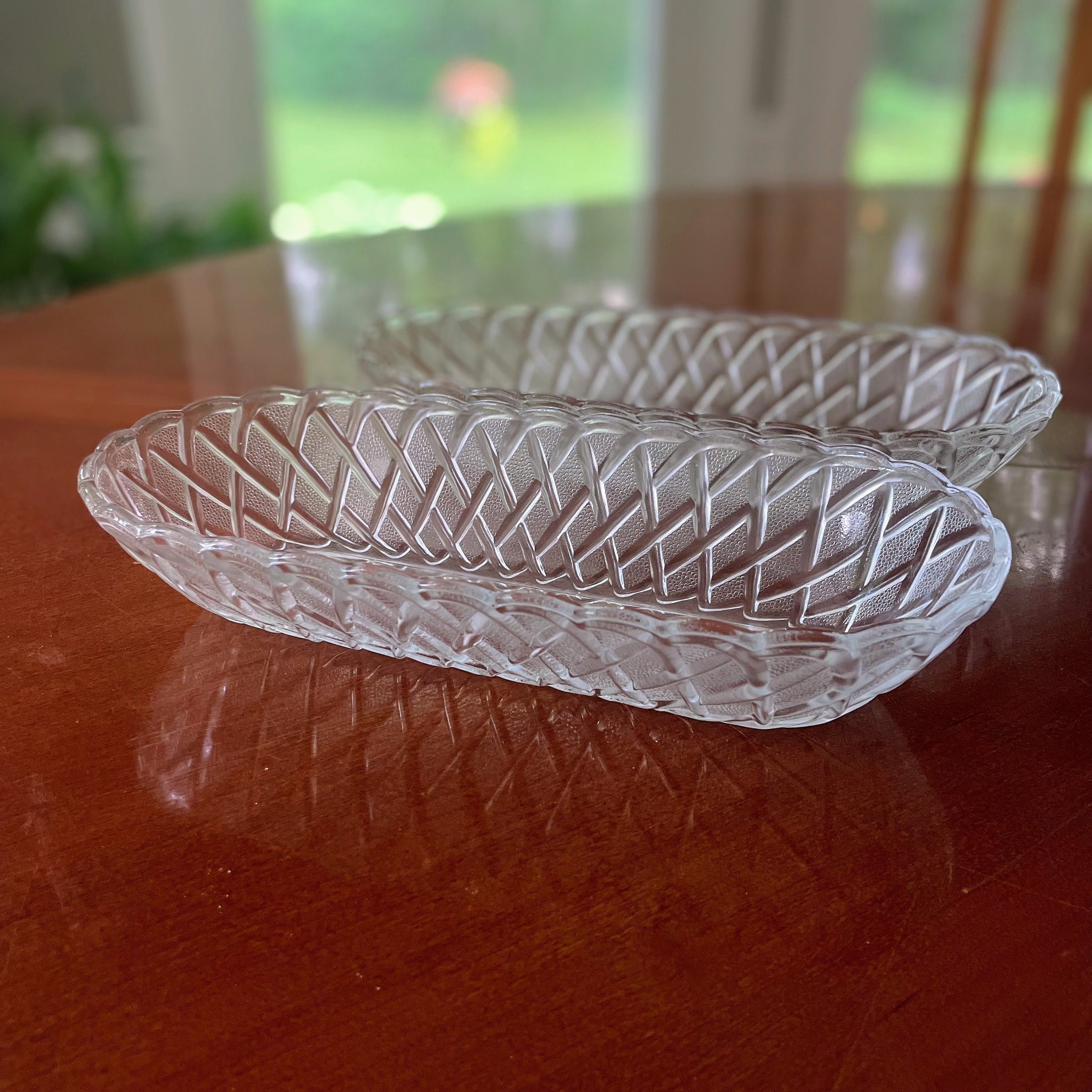ヴィンテージ インディアナ ガラス レリッシュ ディッシュ：バスケット