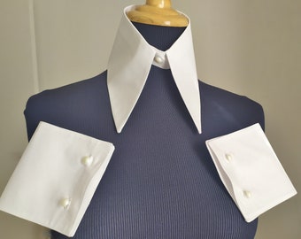 Nice set faux collar and cuffs