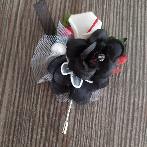 Épingle boutonnière pour marié, témoins, garçons d'honneurs, parents des mariés.