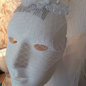 Nice for Bridal Veil headpiece, silver metal comb image 4