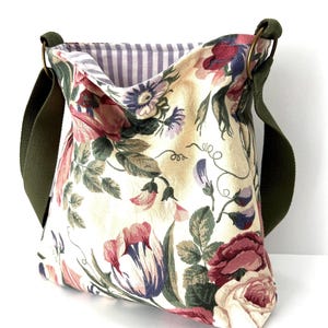 slouchy floral crossbody bag, printed canvas bag, washable shoulder purse, handmade Grandmacore print cloth purse, fabric crossbody purse