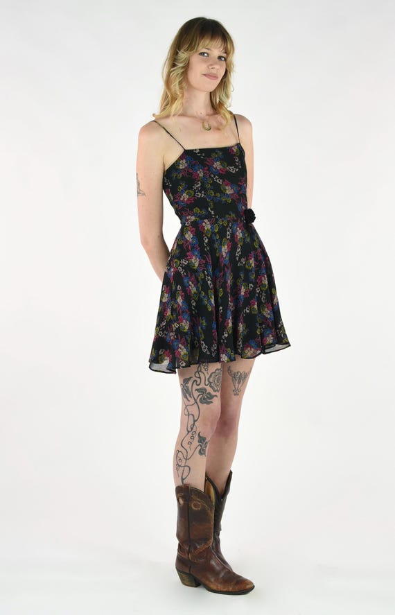 how much does a mini dress weigh how much does a dress weigh