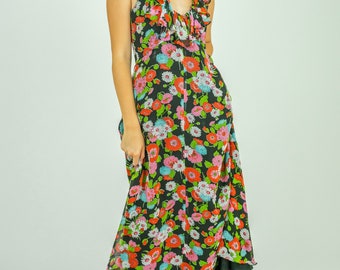 1970's Pretty Floral Ruffle V Neck Halter Maxi Dress