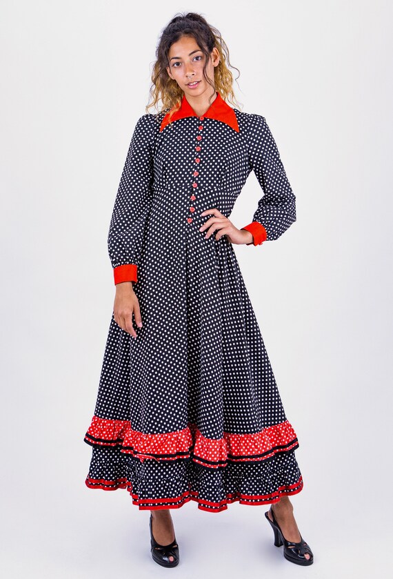 1970's Polkadot Print Dagger Collar Ruffle Detail