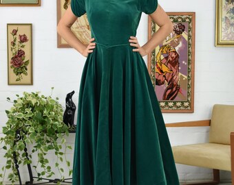 1940's Green Velvet Full Skirt Cocktail Dress