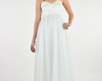 1970's Empire Line White Maxi Dress