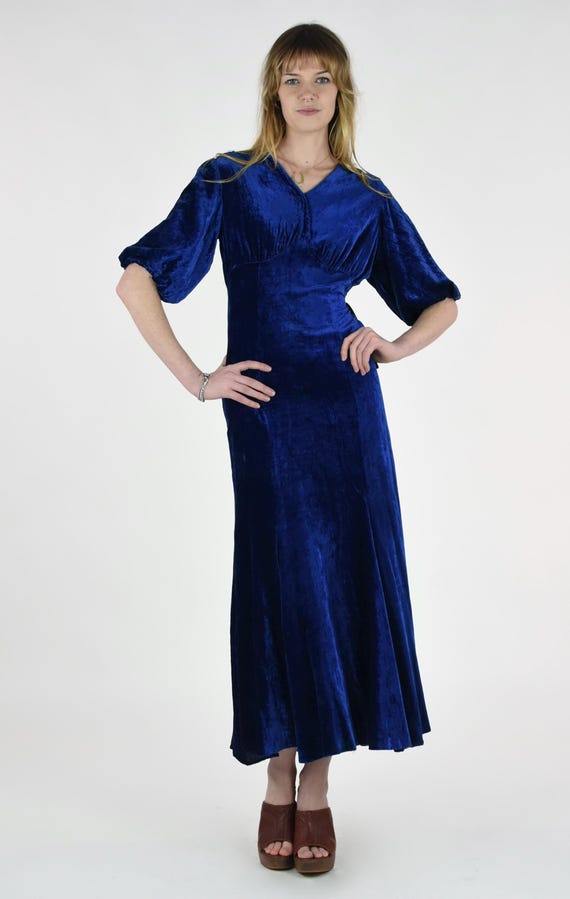 blue velvet puff sleeve dress Harriet Blue Velvet Puff Sleeve Dress – Ro&Zo