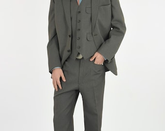 1970's Men's Brown Three Piece Classic Day Suit
