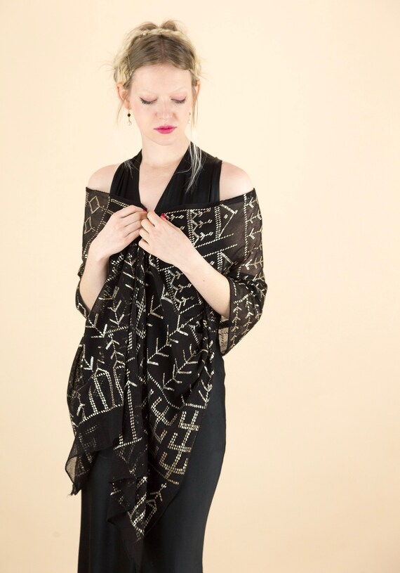 Silver Assuit Evening Shawl Wrap 