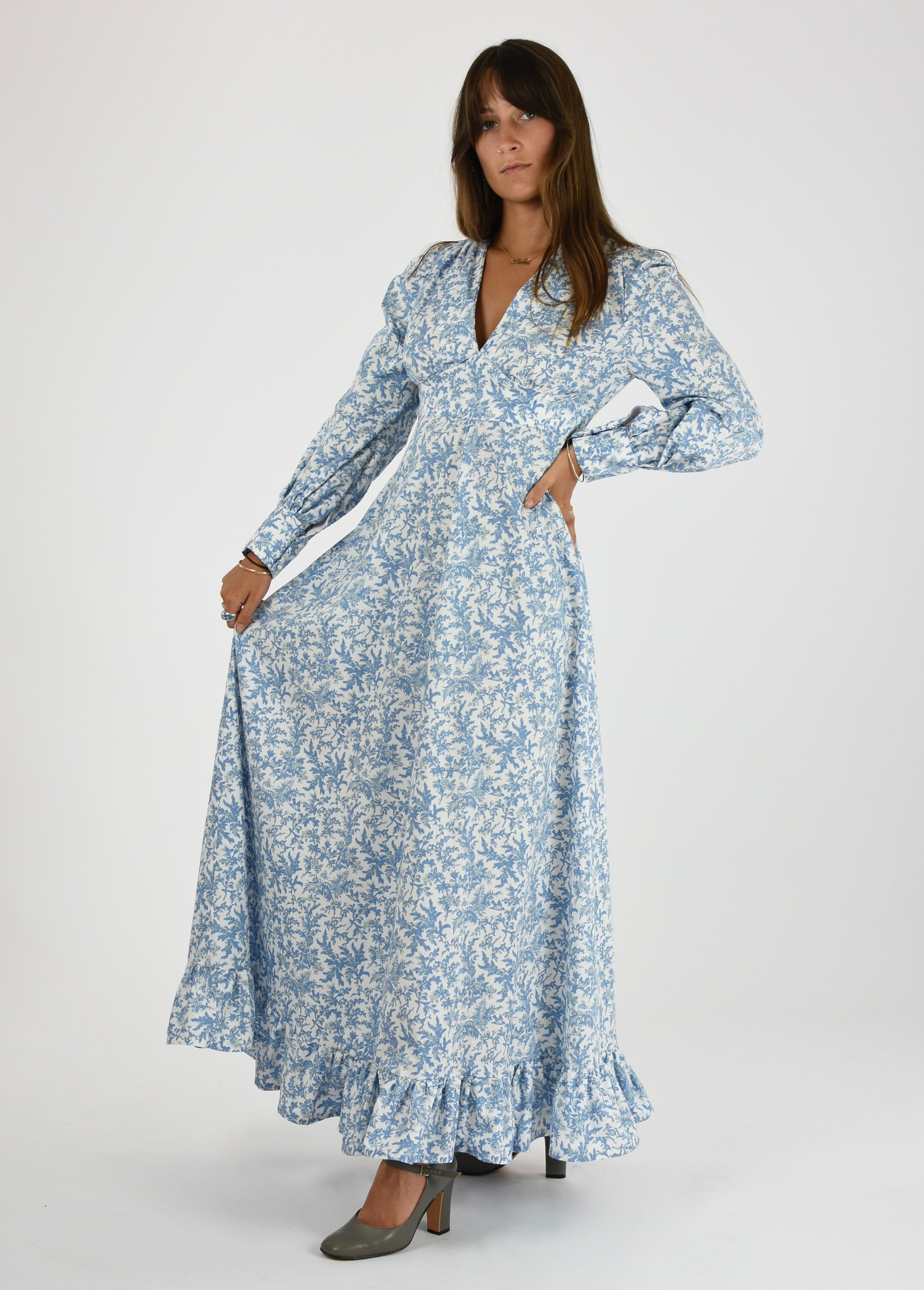 blue floral long sleeve maxi dress