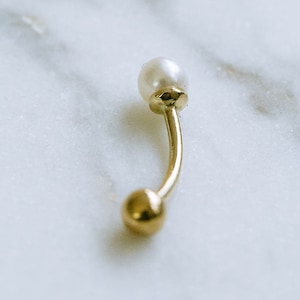 14K 18k Solid Gold Round Fresh Water Pearl Snug Rook Eyebrow Navel Daith Banana Curved Ear Earring Barbell Piercing For Women Men 16g 18g image 1