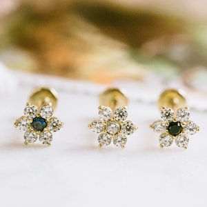 18g 14K Gold Minimalist Flower CZ Tragus Cartilage Inner Conch Helix Ear Stud Internally threaded Earring Labret Piercing For Women Girl Men