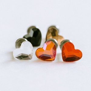Stainless Steel 16g Cartilage Tragus Helix Crystal Heart Stud Pierced Internally Threaded Labret Earring Piercing