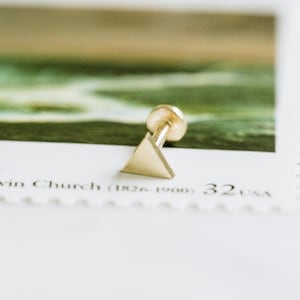 14K Solid Gold Cartilage Tragus Helix Inner Conch Triangle Post Flat Back Internally Threaded Labret Piercing Earring Stud Jewelry