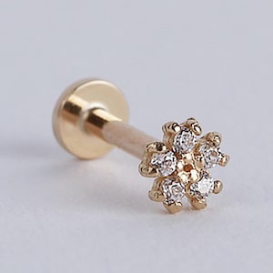 20g 18g 16g 14K Solid Gold Cartilage Tragus Helix Inner Conch Pear Cz Flower Flat Back Internally Threaded Labret Piercing Earring Stud
