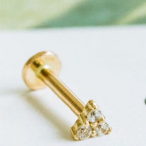20g 18g 16g 14K Gold Cartilage Forward Helix Tragus Inner Conch Minimalist Triangle Internally Threaded Flat Back Earring Piercing Labret