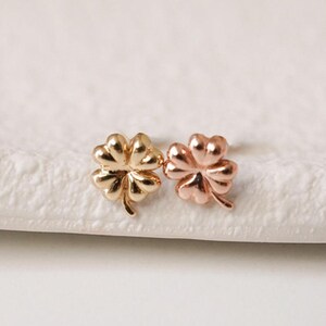 14K Solid Gold Cartilage Tragus Helix Inner Conch Clover Four Leaf Flat Back Internally Threaded Labret Piercing Earring Stud 20g 18g 16g