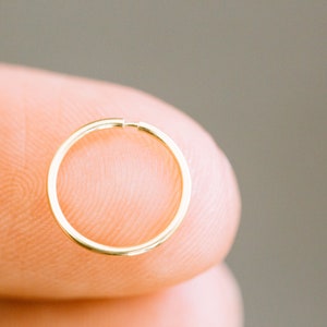 14K Solid Gold 20g Rund Offener Draht Zehe-Ring-Zubehör Tragus Helix Cartilage Conch Nase Lippen Hoop Piercing Ohrstecker Ohrring für Frauen