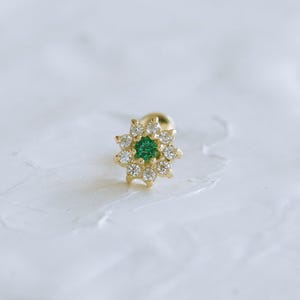 20g 18g 16g 14K Solid Gold Cartilage Tragus Helix Inner Conch Cz Flower Post Flat Back Internally Threaded Labret Piercing Earring Stud