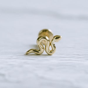 14K Solid Gold Cartilage Tragus Helix Inner Conch Crawling Snake Post Flat Back Internally Threaded Labret Piercing Earring Stud Jewelry