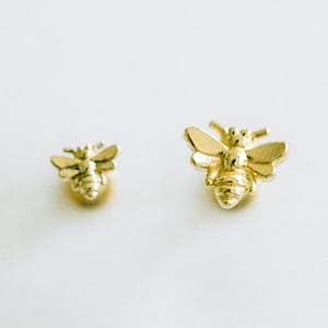 20g 18g 16g 14K Solid Gold Cartilage Tragus Helix Inner Conch Nose Bee Post Flat Back Internally Threaded Labret Piercing Earring Stud