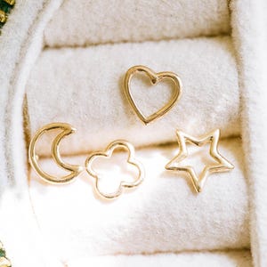 14K Gold Tragus Cartilage Conch Helix  Stud Internally threaded Open Figure Flat Back Earring Labret Piercing For Women Girl Men 16g 18g 20g