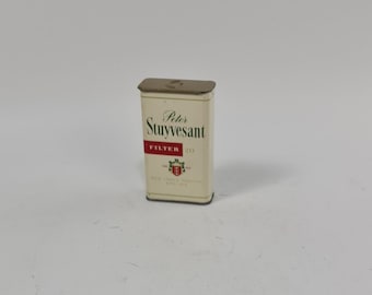 Vintage Peter Stuyvesant metal crush proof cigaret box