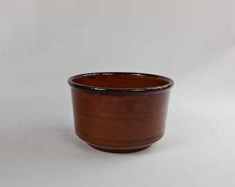 Vintage French ceramic pot by St Clement
