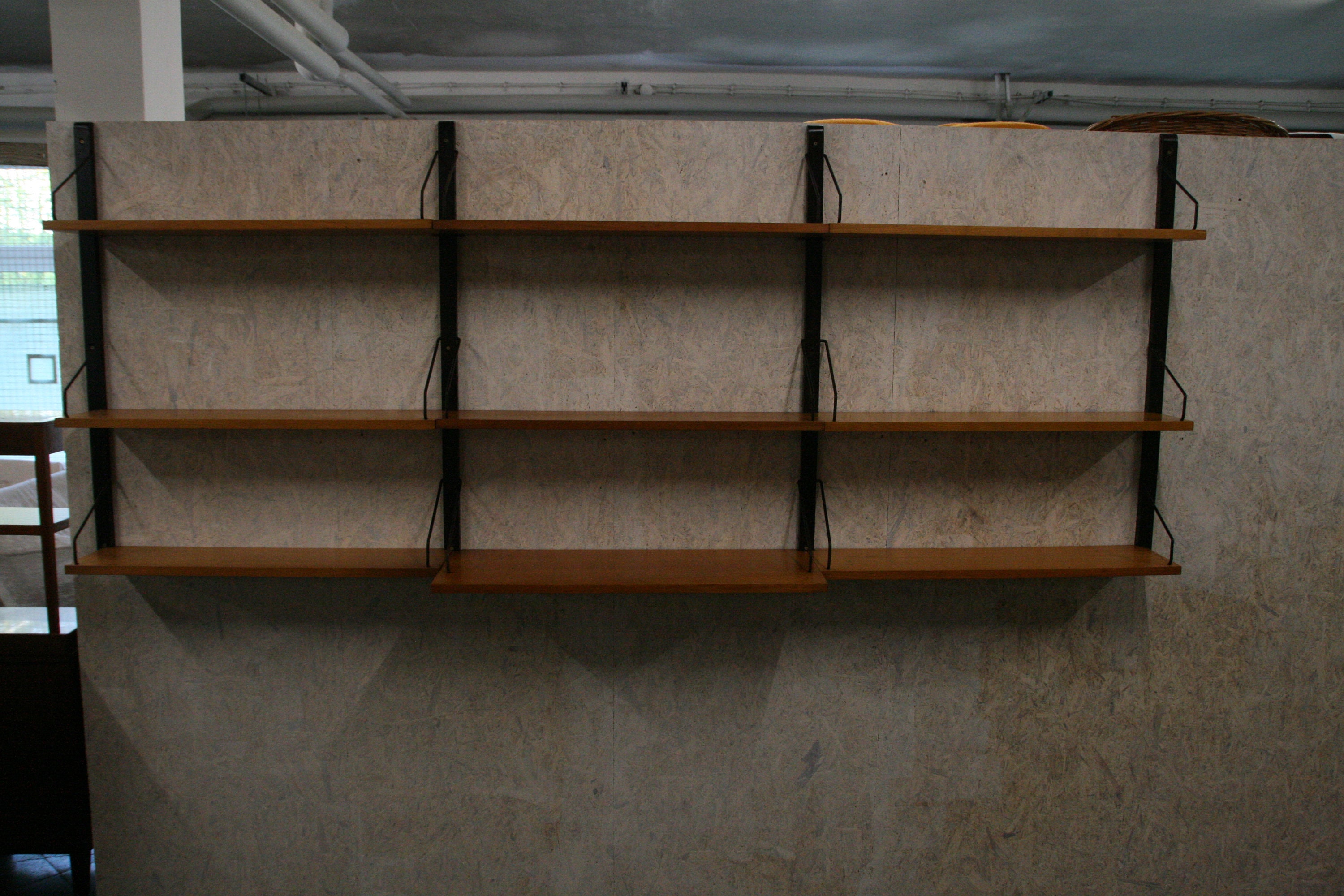 Vintage shelving By Poul Codovius for royal systems