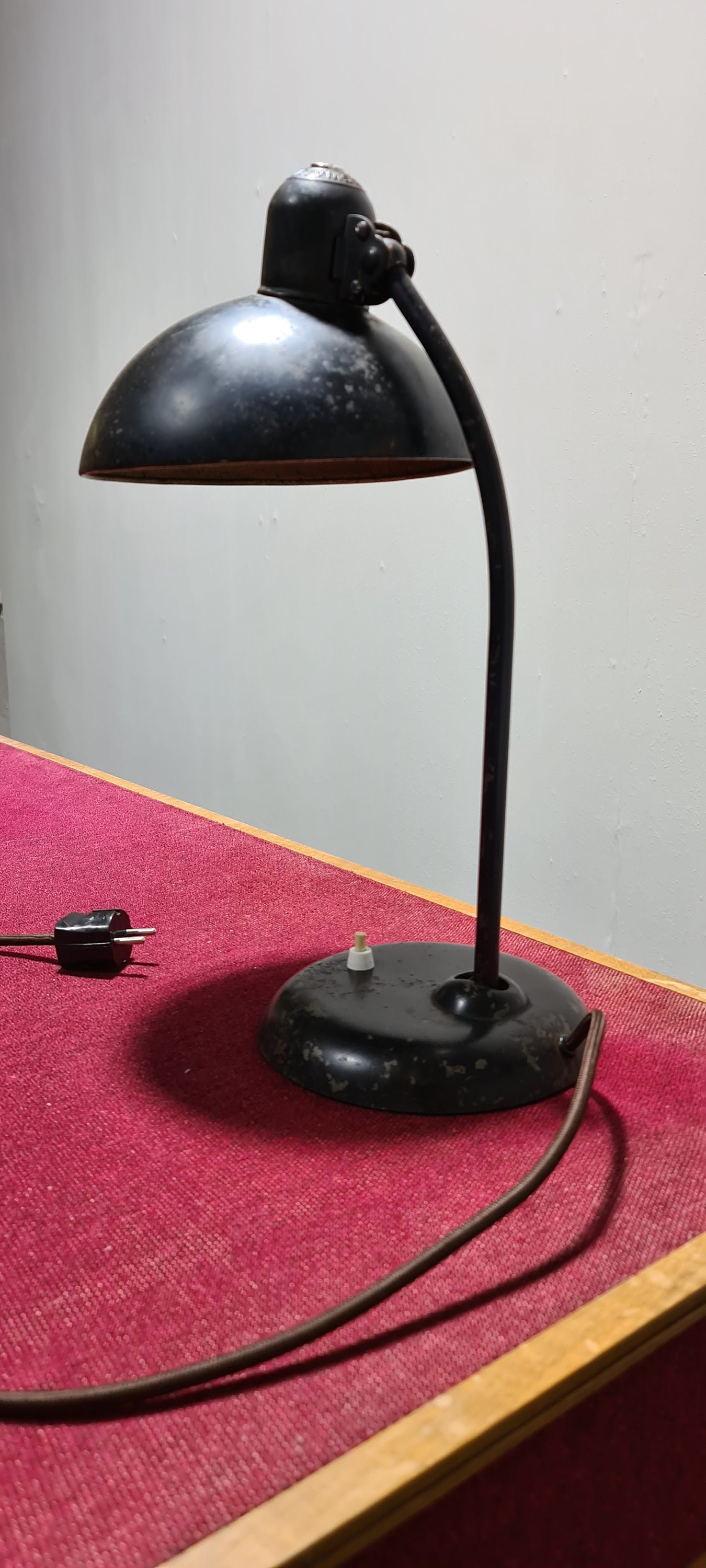 Vintage Bauhaus desk lamp by Kaiser Idel 6556