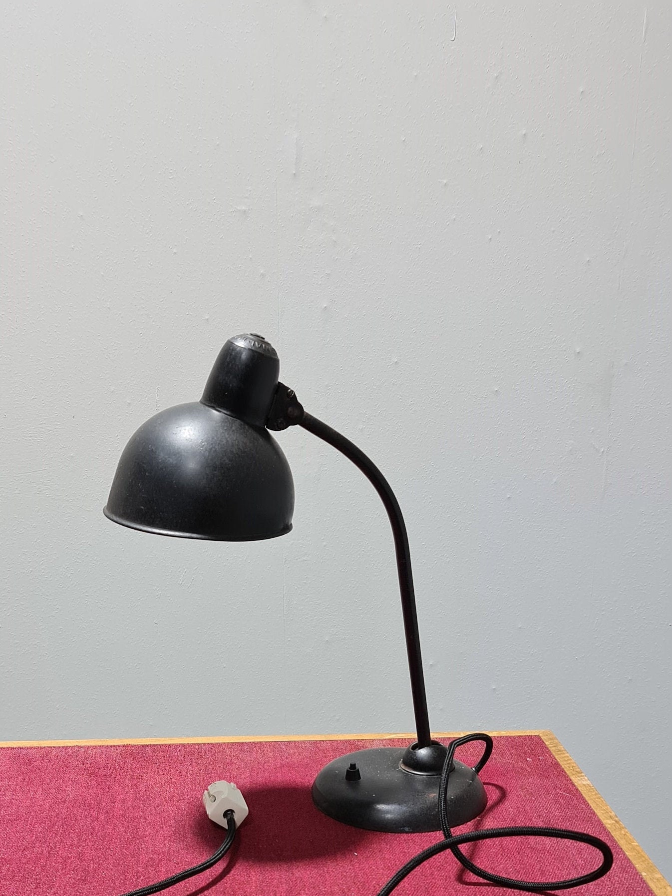 Vintage Bauhaus industrial desk light by Christian Idell for Kaiser