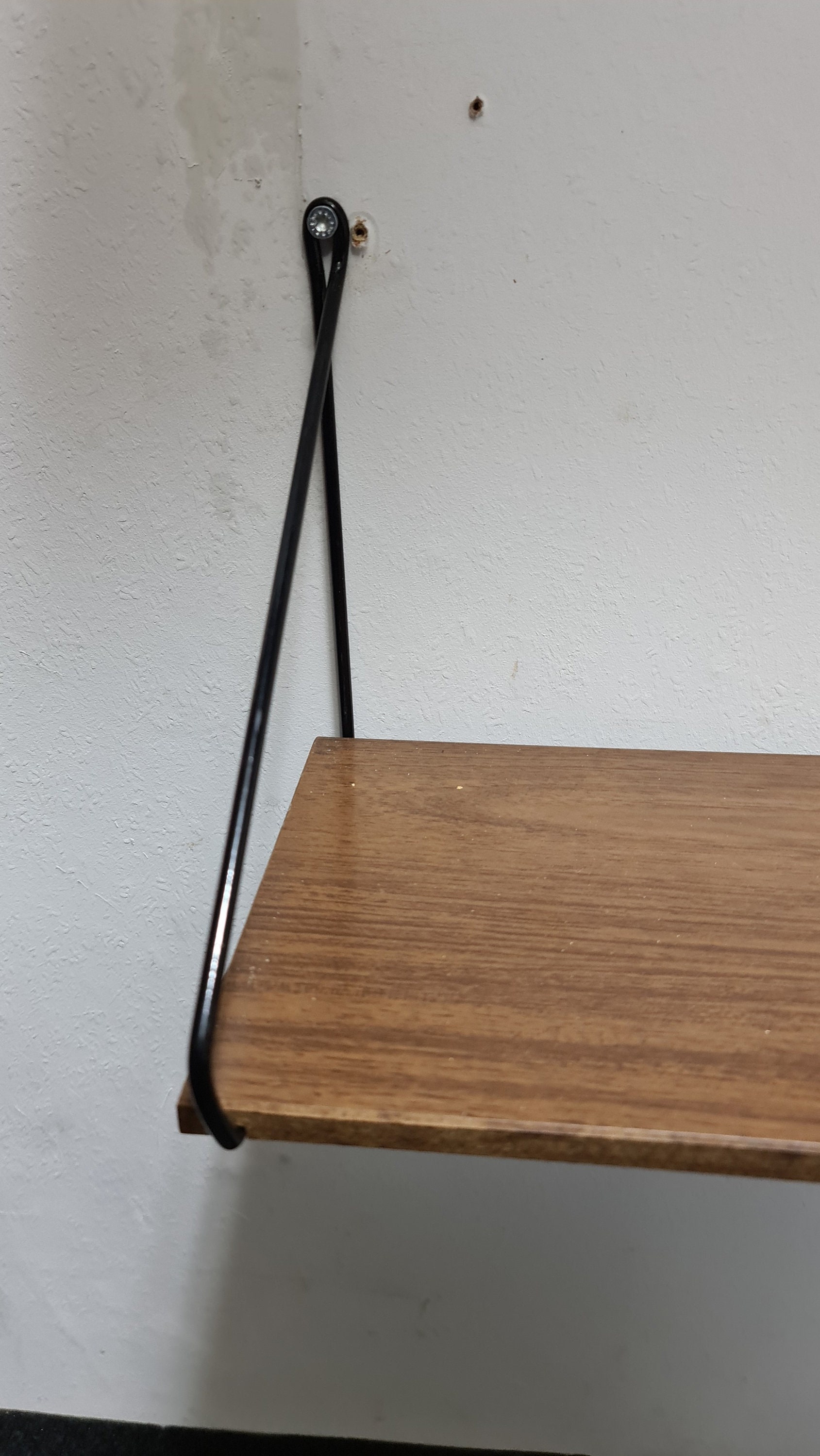 Vintage string like wall shelf