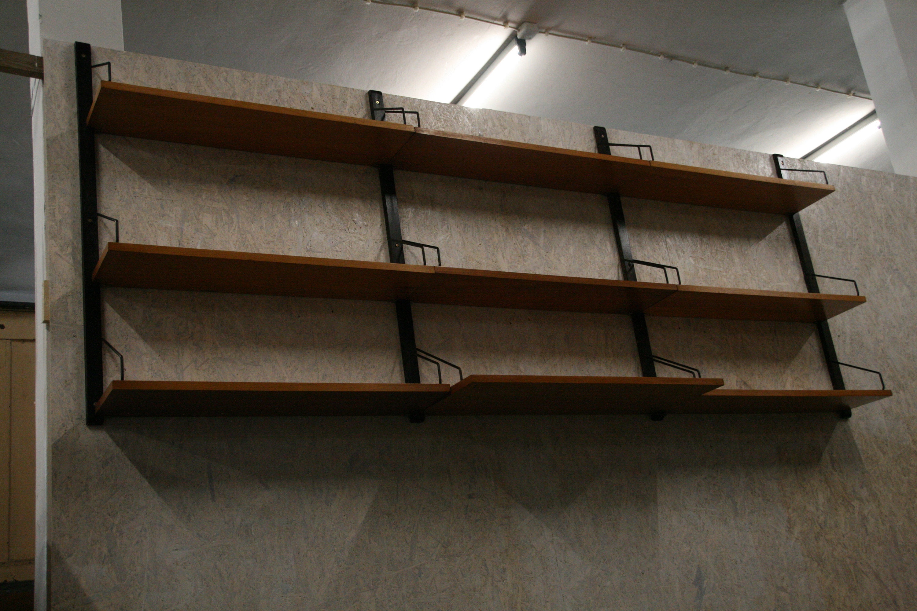 Vintage shelving By Poul Codovius for royal systems