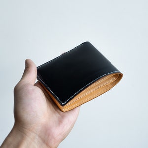 Cartera de cuero azul marino, cartera bifold, Horween Cordovan, cartera de cuero clásica, cartera de tarjeta de crédito, cartera Horween, cartera azul marino para hombre imagen 1