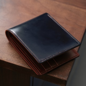 Cartera de cuero azul marino, cartera plegable, Horween Cordovan, cartera clásica de cuero, cartera para tarjetas de crédito, cartera Horween, cartera azul marino para hombre