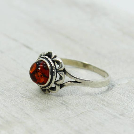 Delicate Amber flower ring with silver ornate ste… - image 2