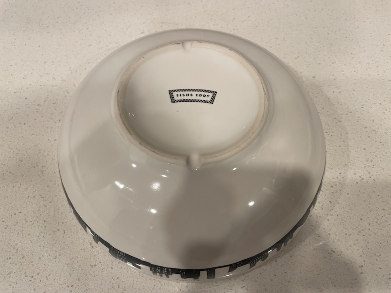 Fishs Eddy Skyline Serving Bowl - Thumbnail 4