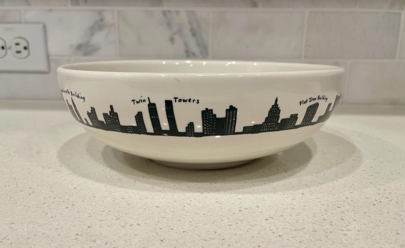 Fishs Eddy Skyline Serving Bowl - Thumbnail 3