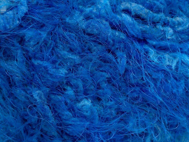 109 yards 46234 Fiber Art Novelty Yarn Polar Eyelash Shades of Blue Ice Yarn Tie back Yarn Bulky Eyelash Fancy Yarn