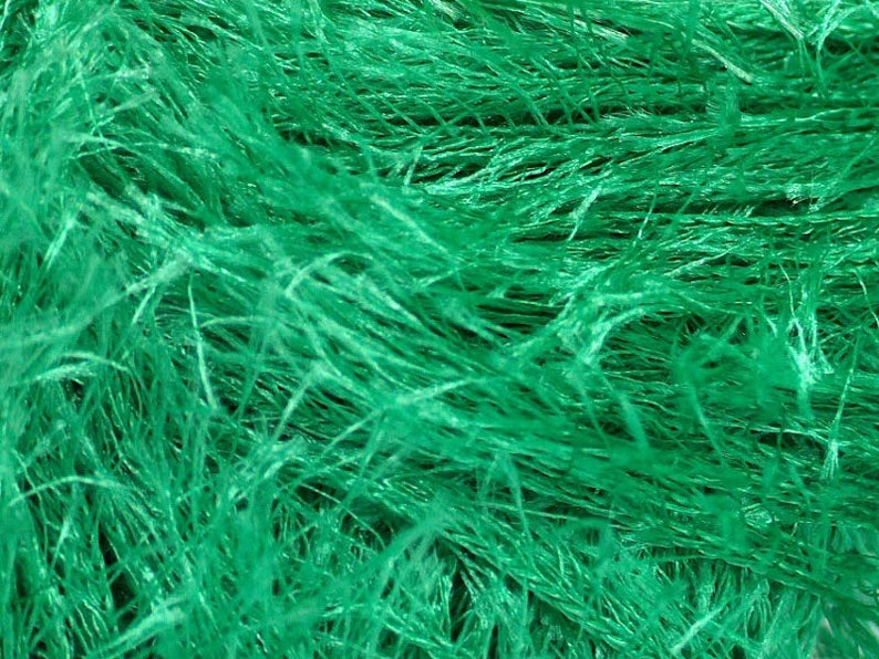 Fiber Art Bright Green Fun Fur Bright Emerald Green Eyelash Ice Yarn Long Fancy Yarn Novelty Yarn 50641