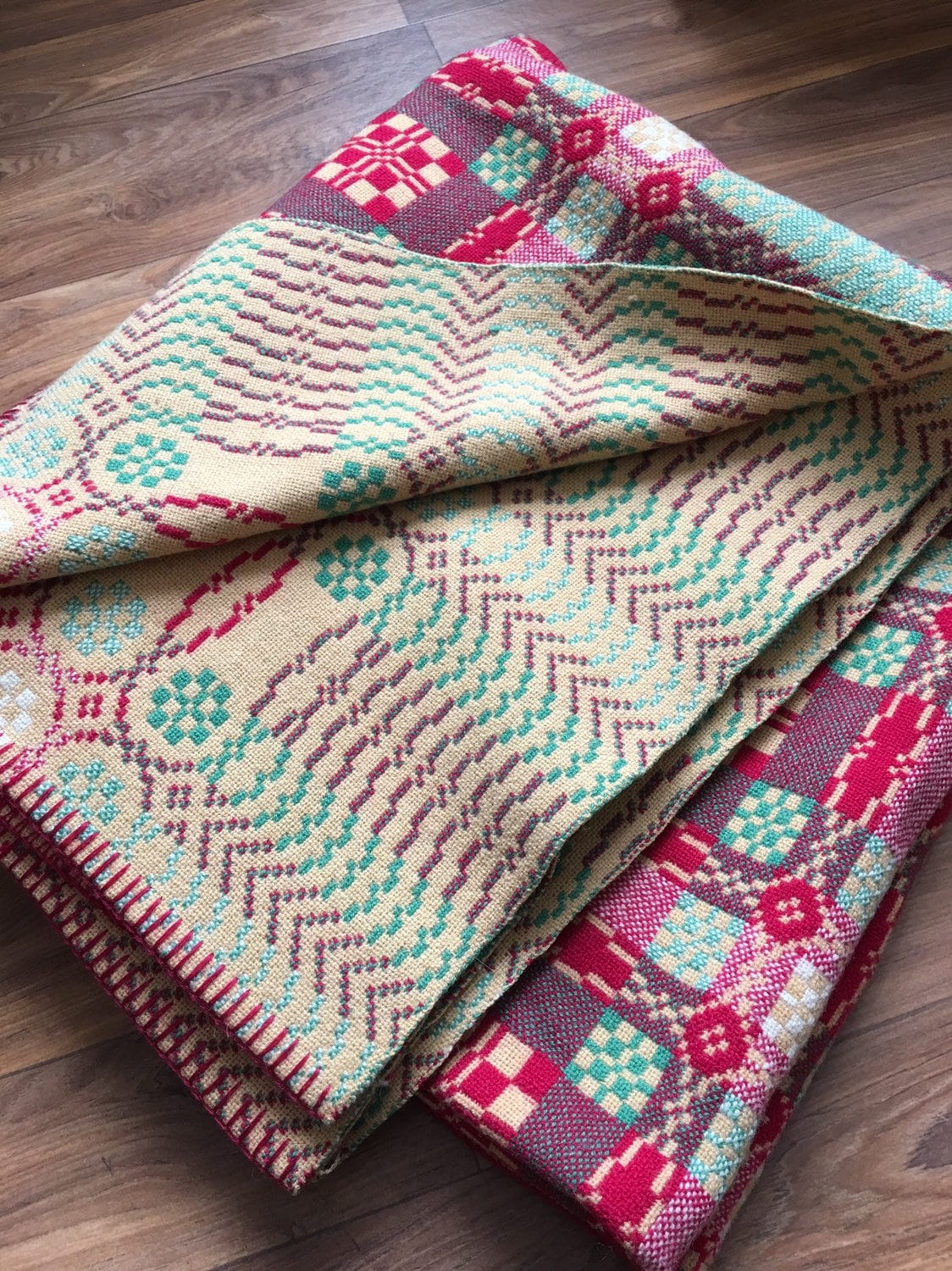 Vintage Welsh blanket caernarfon sessesionist style pattern in wool