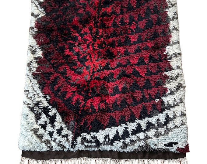 Featured listing image: Vintage Finnish rya rug by Kirsti Ilvessalo called Fire in the Forest wallhanging or rug