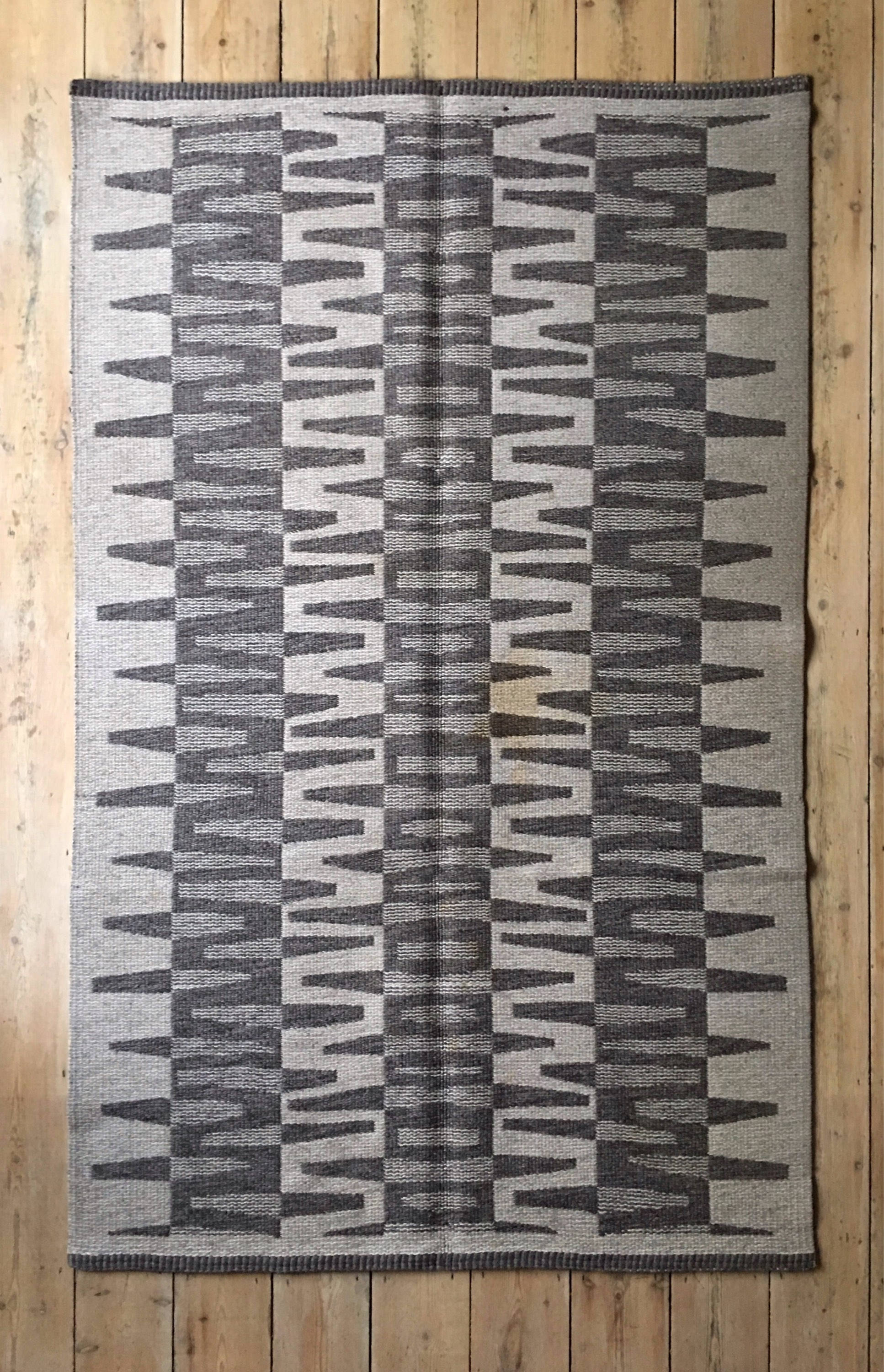 Vintage Swedish grey cream reversible rolakan wool rug 204 x 129 cm