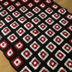 Vintage Swedish Scandinavian Granny squares crochet blanket in red and black wool image 1