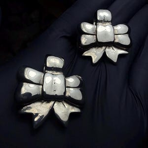 AdoraBow - Ear Weights