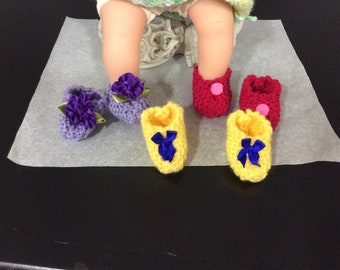 Set of 3 pairs of booties wool baby 30/35 cm corolla, stand