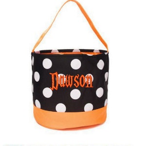Halloween Bucket Personalized trick or treat Halloween candy bag      Embroidered Halloween bag